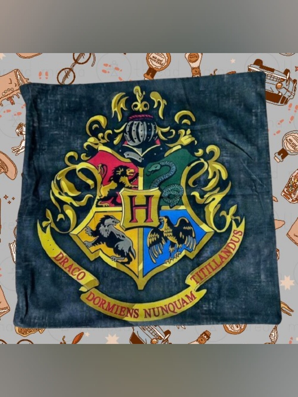 Harry Potter Hogwarts Pillow Cover